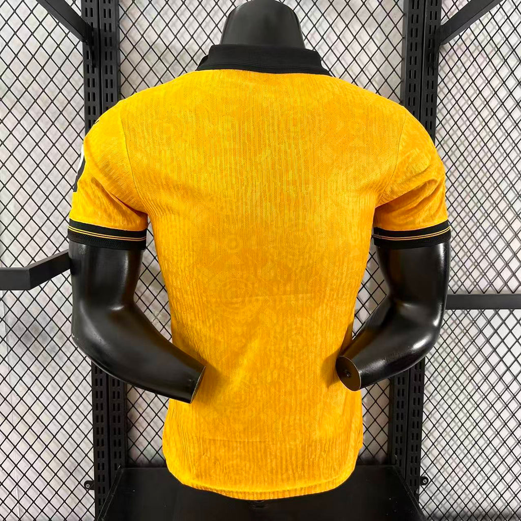 Maillot Domicile Wolverhampton 2025-2026
