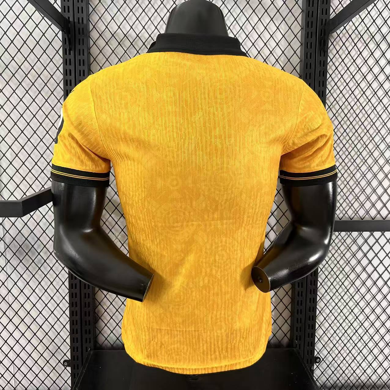 Maillot Domicile Wolverhampton 2025-2026