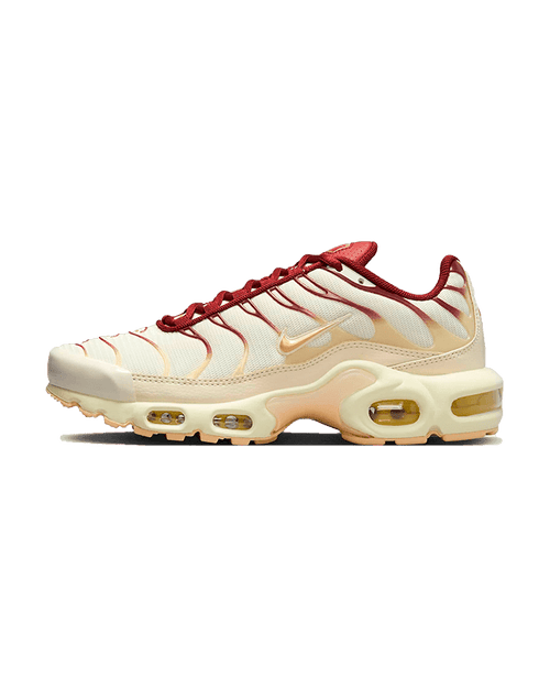 Nike® Air Max Plus Sail Team Red Plugmarket - plugmarket.fr Sneakers