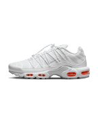 Nike® Air Max Plus Utility White Safety Orange Plugmarket - plugmarket.fr Sneakers