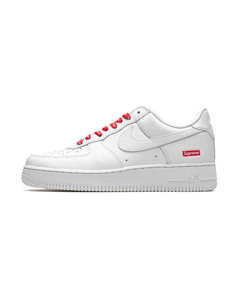 Nike® x Supreme® Air Force One Low White Plugmarket - plugmarket.fr Sneakers