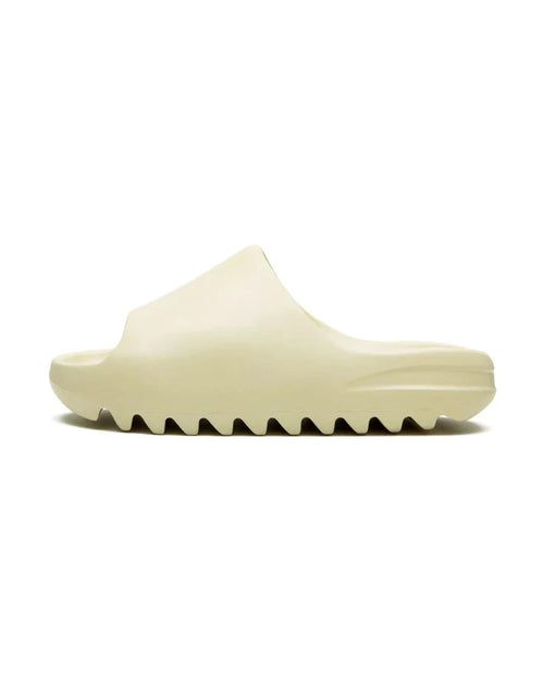 Yeezy® Slide Bone Plugmarket - plugmarket.fr Sneakers