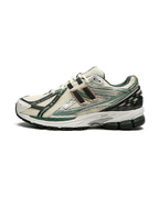 New Balance® 1906r x Aimé Léon Dore Plugmarket - plugmarket.fr Sneakers
