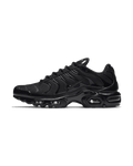 Nike® Air Max Plus Triple Black Plugmarket - plugmarket.fr Sneakers