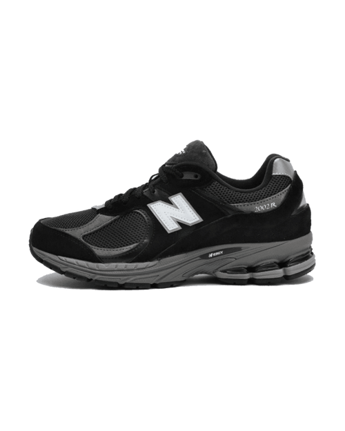 New Balance® 2002R Dark Grey White Plugmarket - plugmarket.fr Sneakers