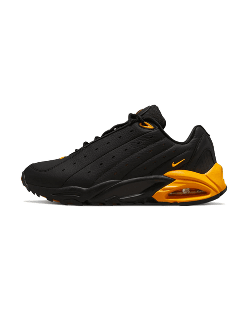 Nike® x Nocta® Air Terra Black University Gold Plugmarket - plugmarket.fr Sneakers