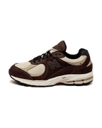 New Balance® 2002R Black Coffee Plugmarket - plugmarket.fr Sneakers