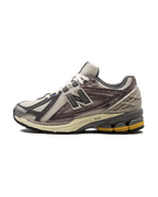 New Balance® 1906r Licorice Plugmarket - plugmarket.fr Sneakers