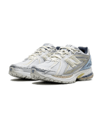 New Balance® 1906r x Kith White Blue Plugmarket - plugmarket.fr Sneakers