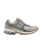 New Balance® 2002R Plugmarket - plugmarket.fr Sneakers