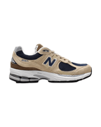 New Balance® 2002R Plugmarket - plugmarket.fr Sneakers