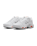 Nike® Air Max Plus Utility White Safety Orange Plugmarket - plugmarket.fr Sneakers