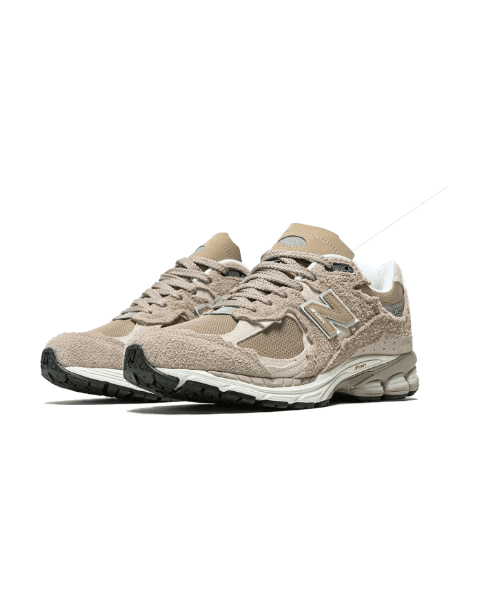 New Balance® 2002R Protection Pack Beige Plugmarket - plugmarket.fr Sneakers