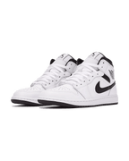 Air Jordan® 1 Mid White Black Plugmarket - plugmarket.fr Sneakers