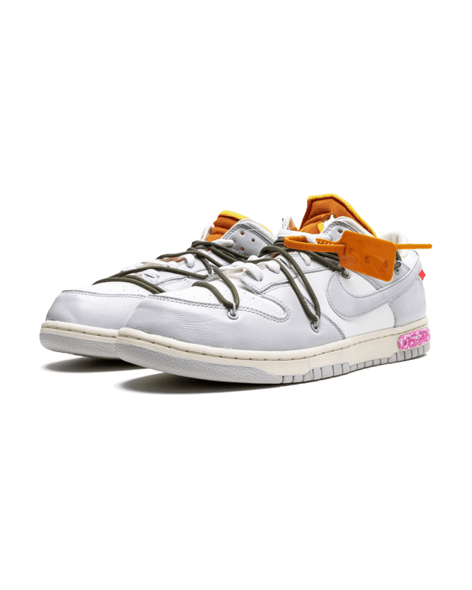 Nike® x Off-White® Dunk Low lot 22 Plugmarket - plugmarket.fr Sneakers
