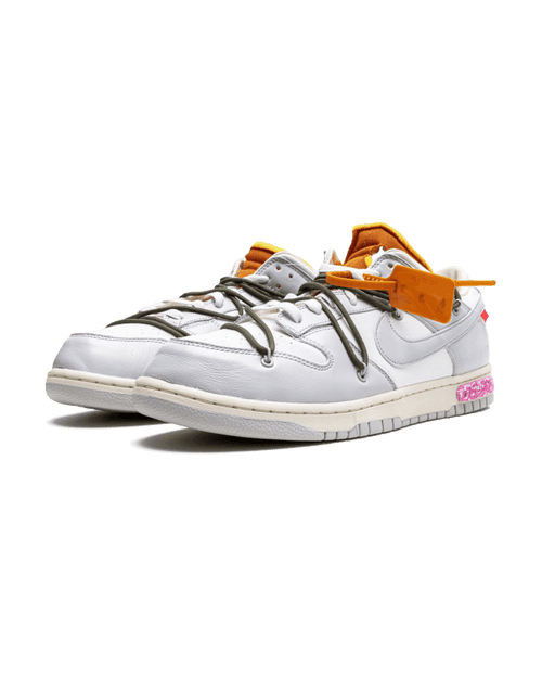Nike® x Off-White® Dunk Low lot 22 Plugmarket - plugmarket.fr Sneakers