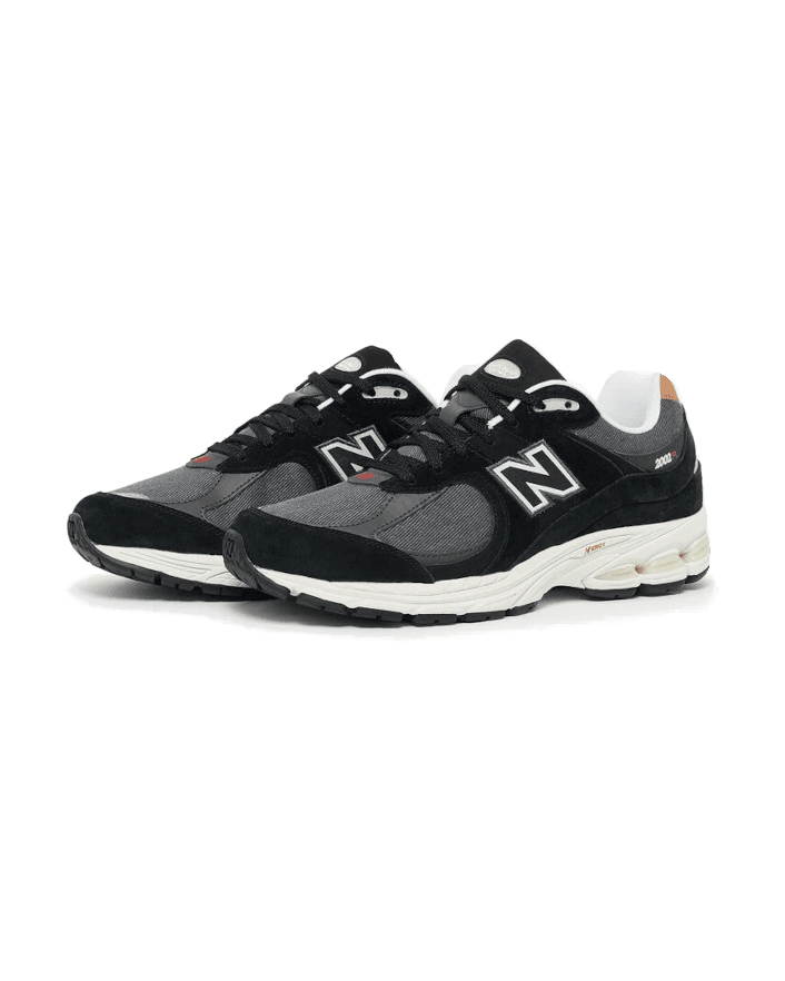 New Balance® 2002R Black Sepia Plugmarket - plugmarket.fr Sneakers