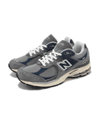 New Balance® 2002R Navy Castlerock Plugmarket - plugmarket.fr Sneakers