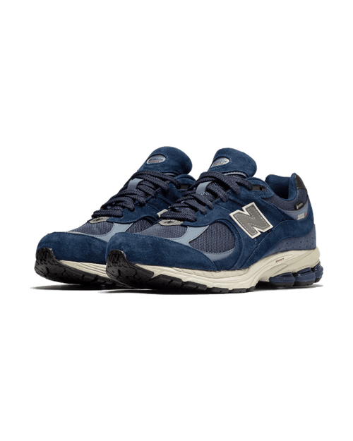 New Balance® 2002R Gore-Tex Navy Arctic Grey Plugmarket - plugmarket.fr Sneakers