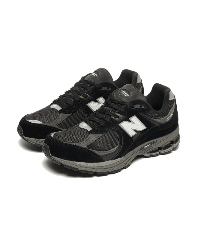 New Balance® 2002R Dark Grey White Plugmarket - plugmarket.fr Sneakers
