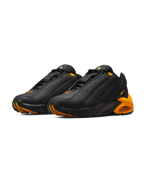 Nike® x Nocta® Air Terra Black University Gold Plugmarket - plugmarket.fr Sneakers