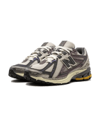 New Balance® 1906r Licorice Plugmarket - plugmarket.fr Sneakers