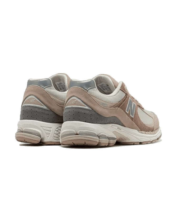 New Balance® 2002R Driftwood Sandstorm Plugmarket - plugmarket.fr Sneakers