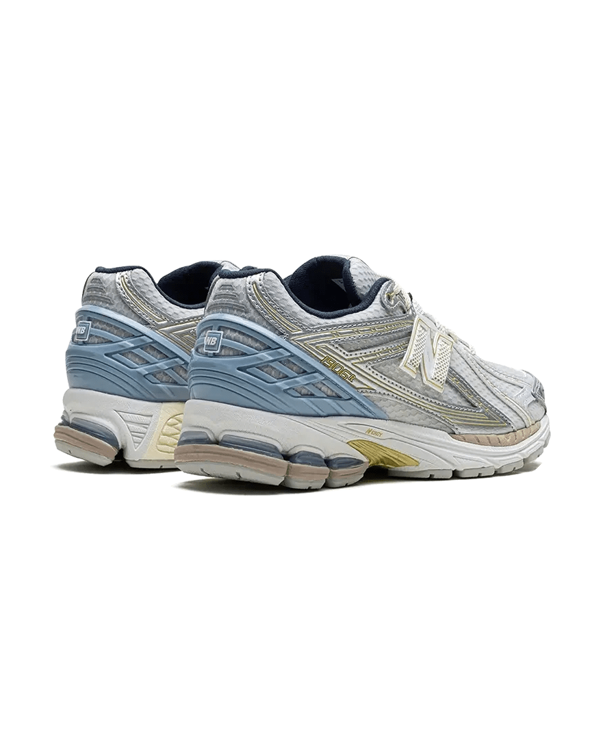 New Balance® 1906r x Kith White Blue Plugmarket - plugmarket.fr Sneakers