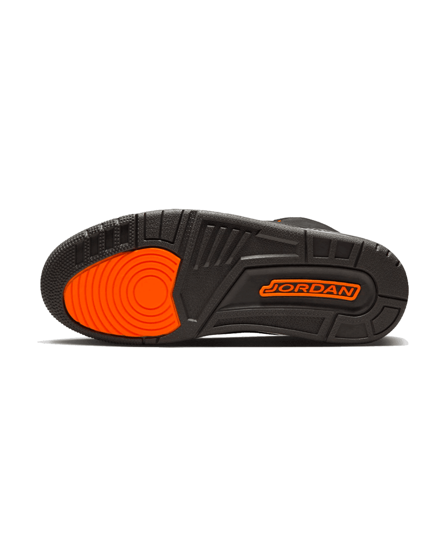 Air Jordan® 3 Retro Fear Pack Plugmarket - plugmarket.fr Sneakers