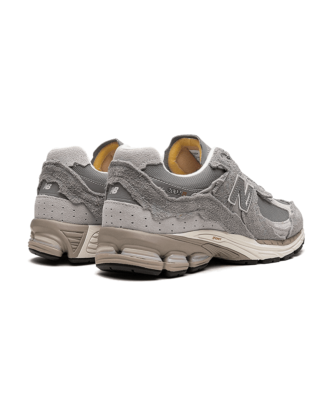 New Balance® 2002R Protection Pack Grey Plugmarket - plugmarket.fr Sneakers