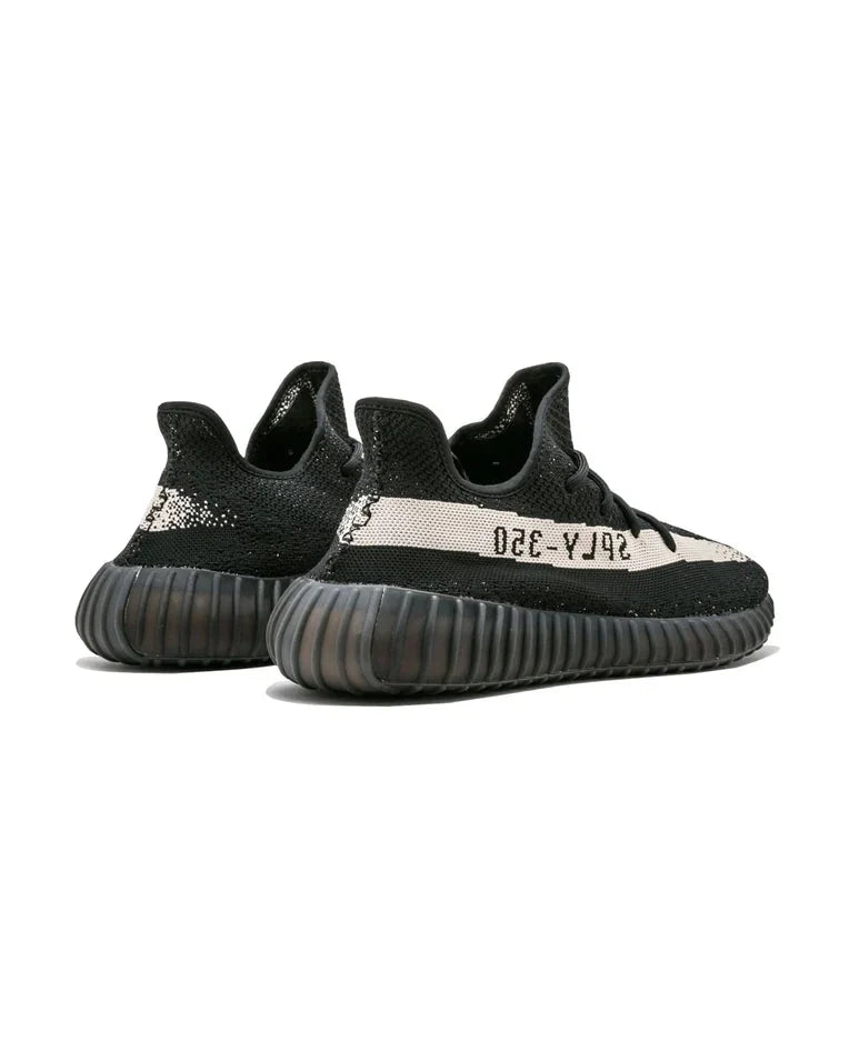 Yeezy® Boost 350 V2 Oreo Plugmarket - plugmarket.fr Sneakers