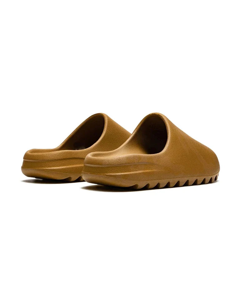 Yeezy® Slide Ochre Plugmarket - plugmarket.fr Sneakers