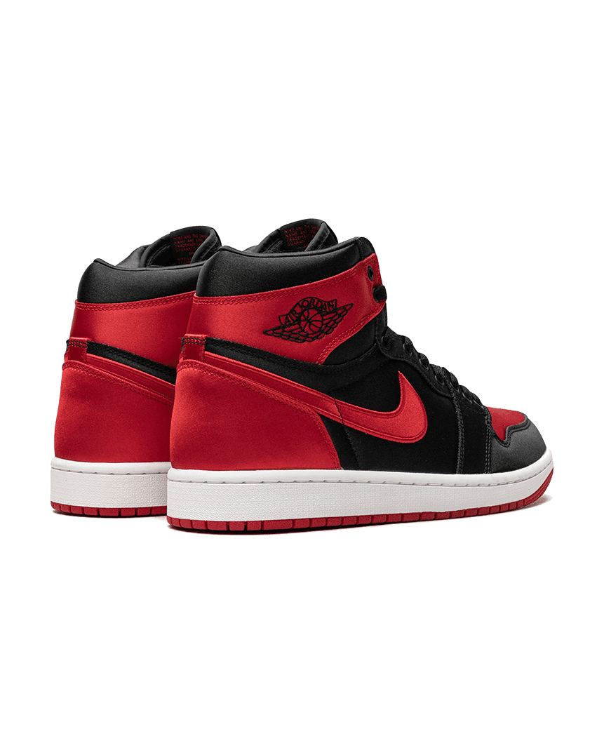 Air Jordan ® 1 Retro High OG Satin Bred Plugmarket - plugmarket.fr Sneakers