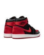 Air Jordan ® 1 Retro High OG Satin Bred Plugmarket - plugmarket.fr Sneakers