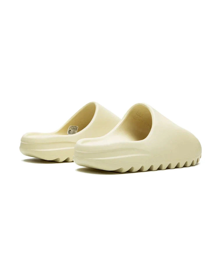 Yeezy® Slide Bone Plugmarket - plugmarket.fr Sneakers