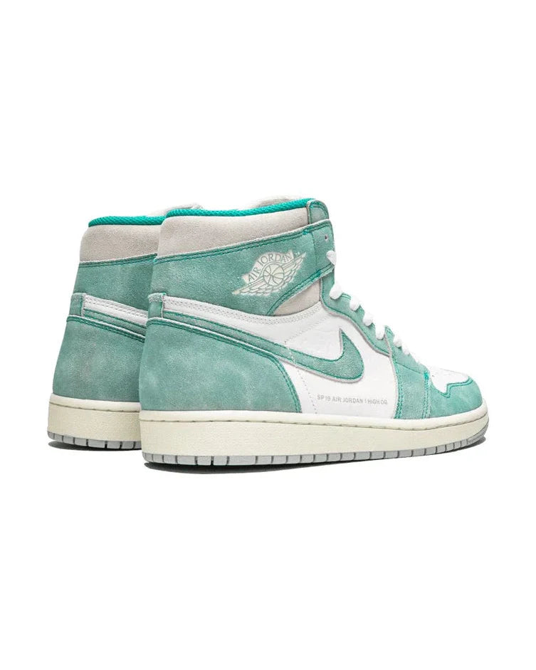 Air Jordan® 1 Retro High Flight Nostalgia Plugmarket - plugmarket.fr Sneakers