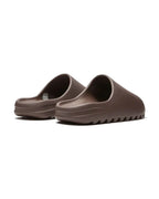 Yeezy® Slide Soot Plugmarket - plugmarket.fr Sneakers