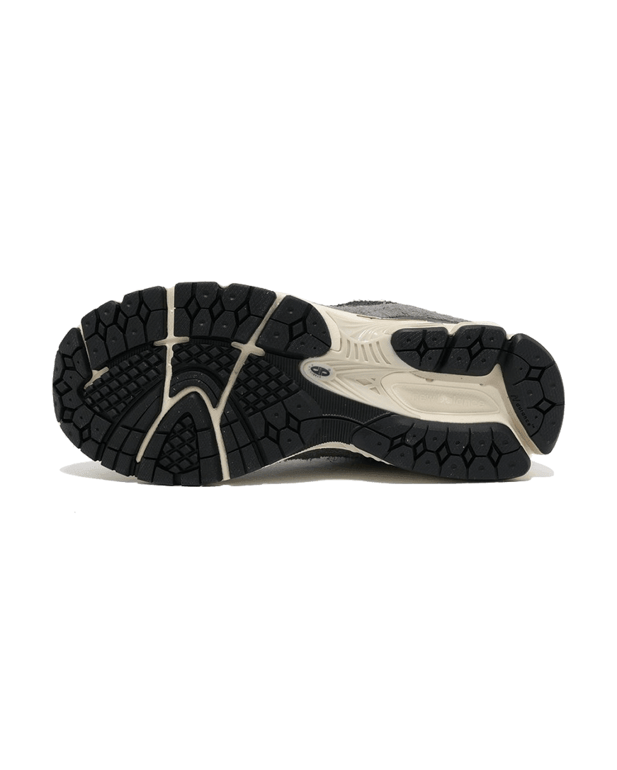 New Balance® 2002R Navy Castlerock Plugmarket - plugmarket.fr Sneakers