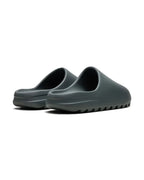 Yeezy ® Slide Slate Marine Plugmarket - plugmarket.fr Sneakers