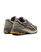 New Balance® 1906r Licorice Plugmarket - plugmarket.fr Sneakers