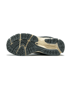 New Balance® 2002R Black Dark Grey Plugmarket - plugmarket.fr Sneakers