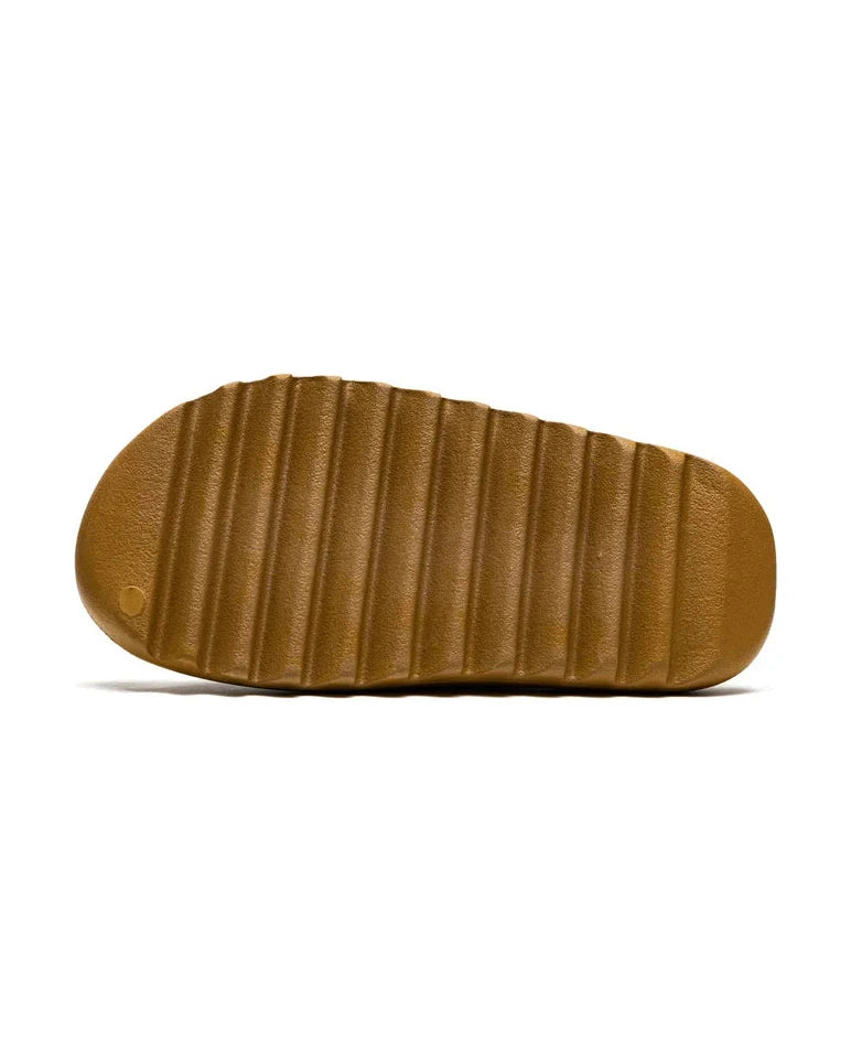 Yeezy® Slide Ochre Plugmarket - plugmarket.fr Sneakers
