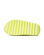 Yeezy® Slide Glow Green Plugmarket - plugmarket.fr Sneakers