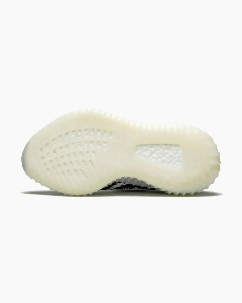 Yeezy® Boost 350 V2 Zebra Plugmarket - plugmarket.fr Sneakers