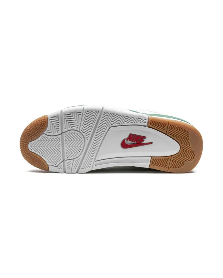 Air Jordan ® 4 Retro SB Pine Green Plugmarket - plugmarket.fr Sneakers