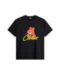 T-shirt noir Corteiz® Property avec un dessin de chien rouge tenant un fusil et le logo Corteiz jaune.